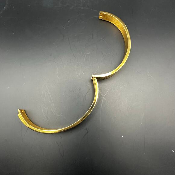 Greek Key Bangle Bracelet Hinge Gold tone Minimalist Casual Jewelry - Picture 5 of 8